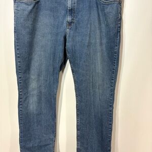 Lee Men's Relaxed Fit Blue Jeans